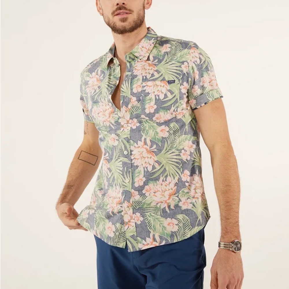 Chubbies Green and Pink Casual Button Down Shirt Tropical Style
